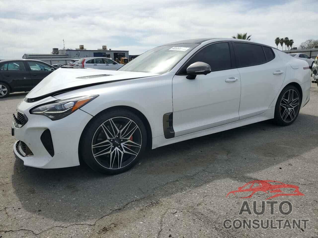 KIA STINGER 2022 - KNAE55LC2N6103688