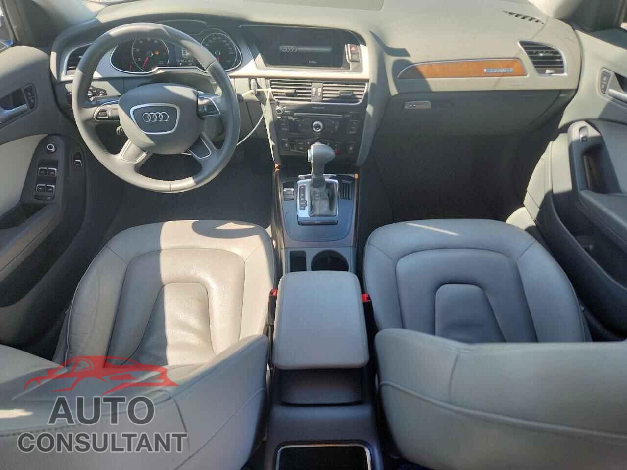 AUDI A4 2013 - WAUBFAFL4DN029439
