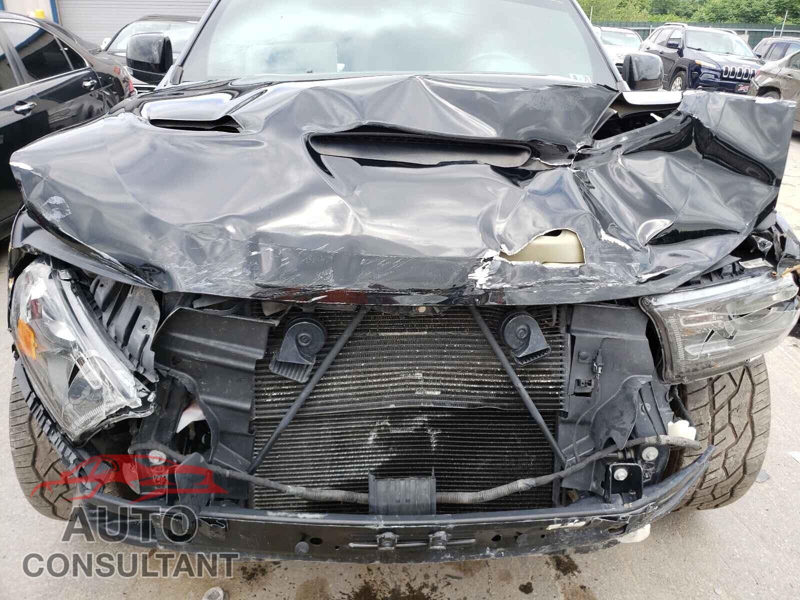 DODGE DURANGO 2019 - 1C4SDJCT0KC685076