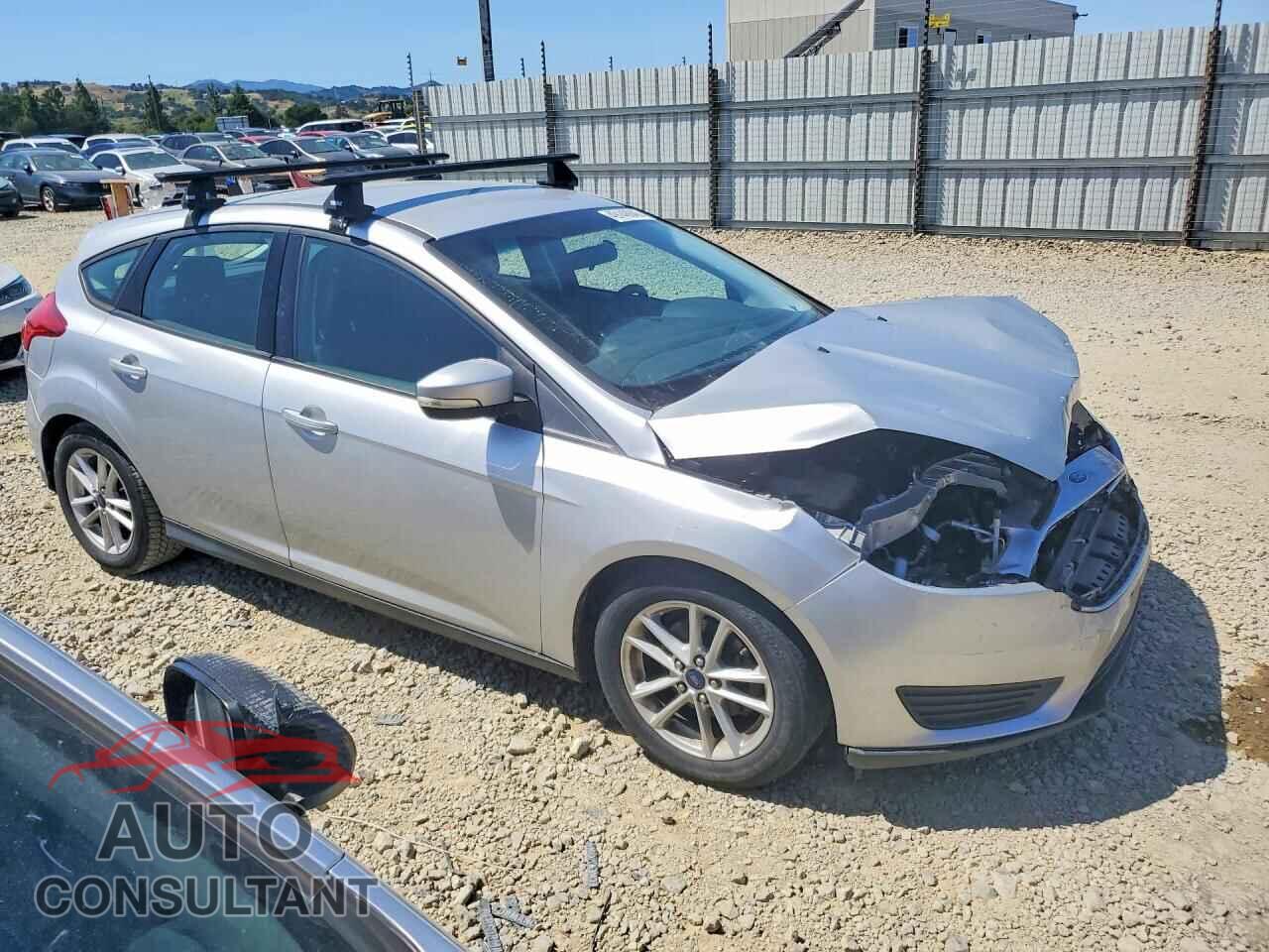 FORD FOCUS 2016 - 1FADP3K26GL249396
