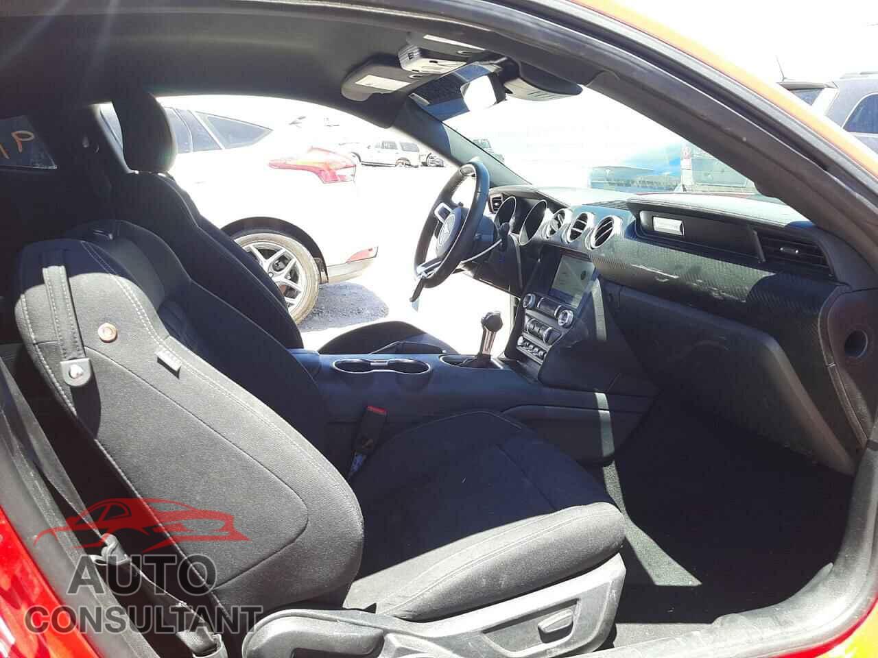 FORD MUSTANG 2021 - 1FA6P8THXM5147270