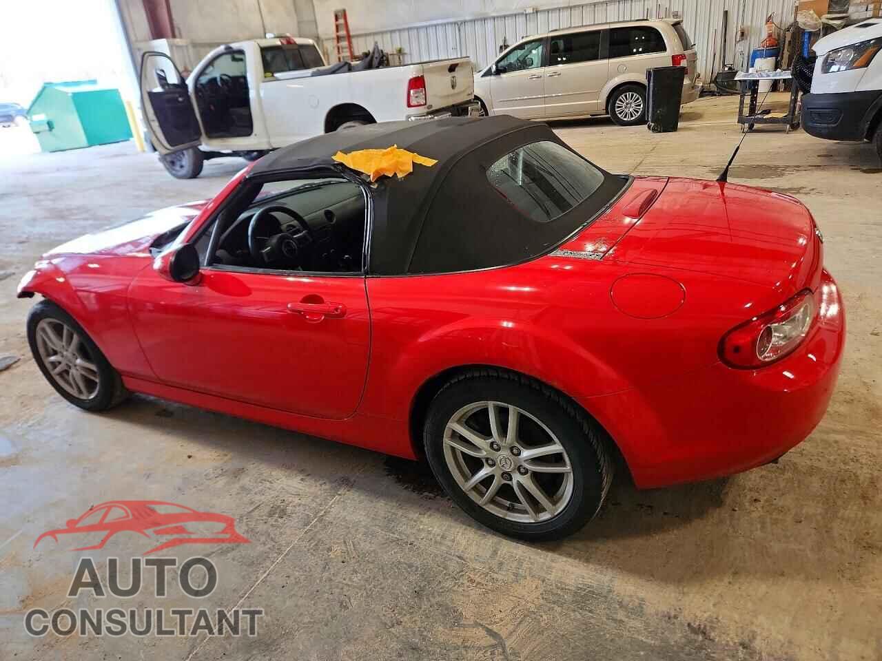 MAZDA MX5 2011 - JM1NC2JF6B0213811