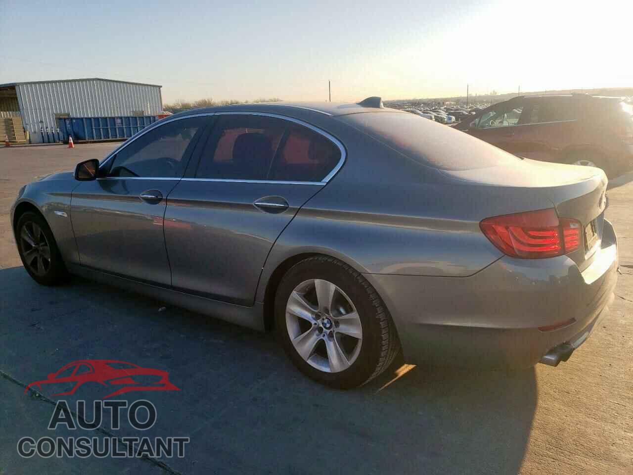BMW 5 SERIES 2012 - WBAXG5C55CDX04249