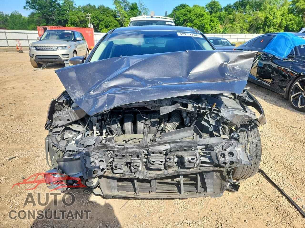 FORD FOCUS 2015 - 1FADP3F23FL200648
