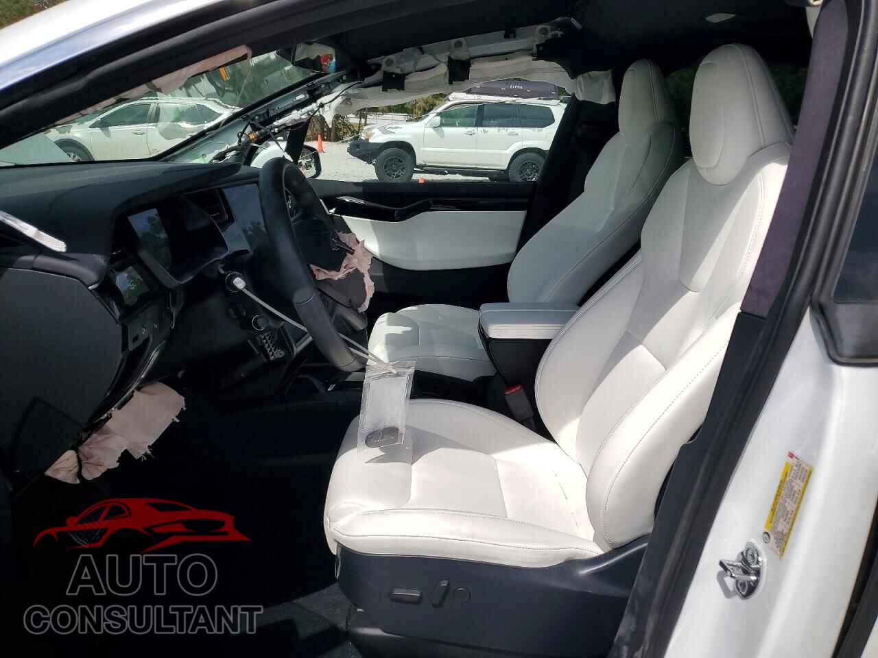 TESLA MODEL X 2020 - 5YJXCBE22LF239308