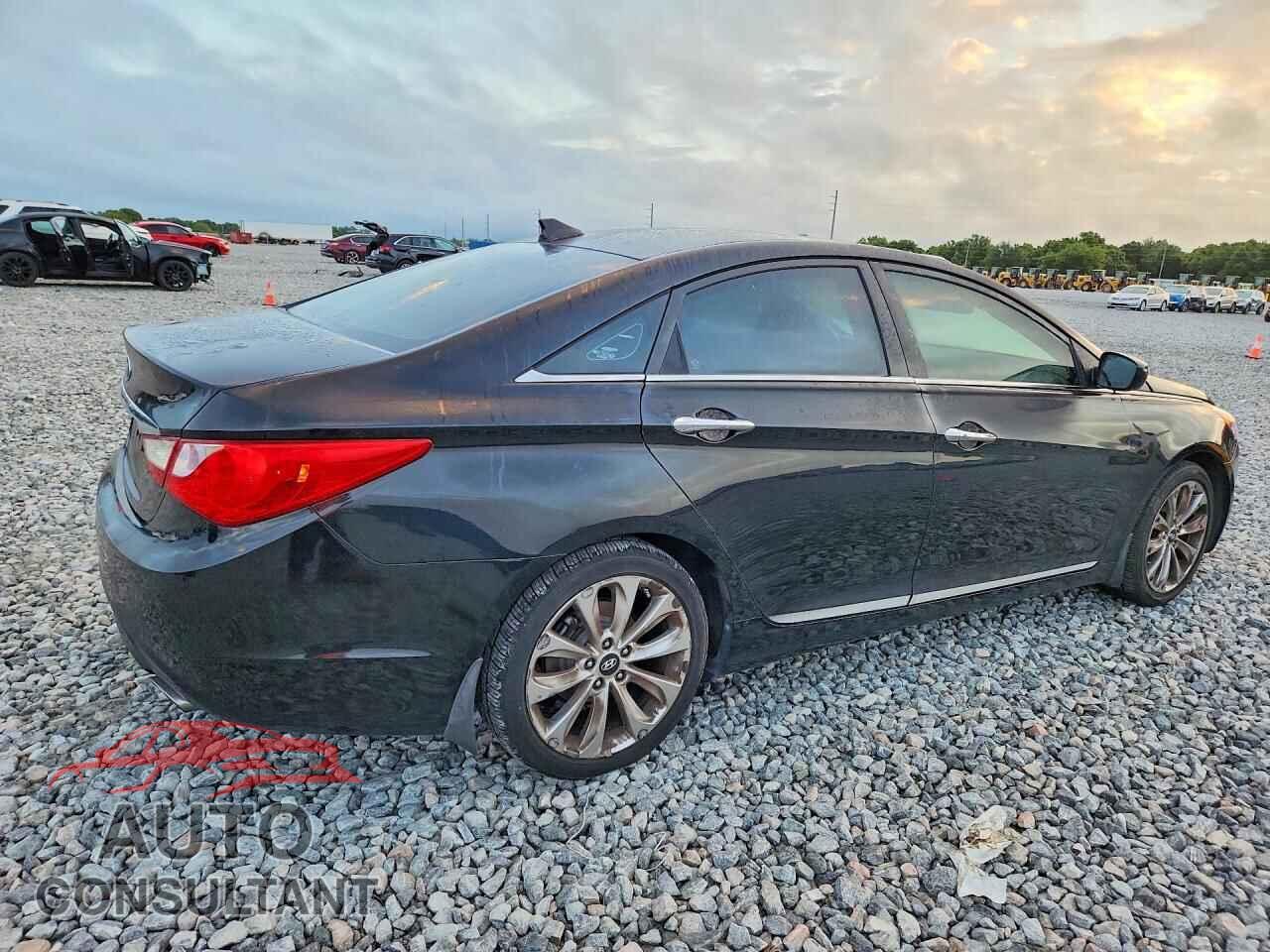 HYUNDAI SONATA 2013 - 5NPEC4AC9DH583237