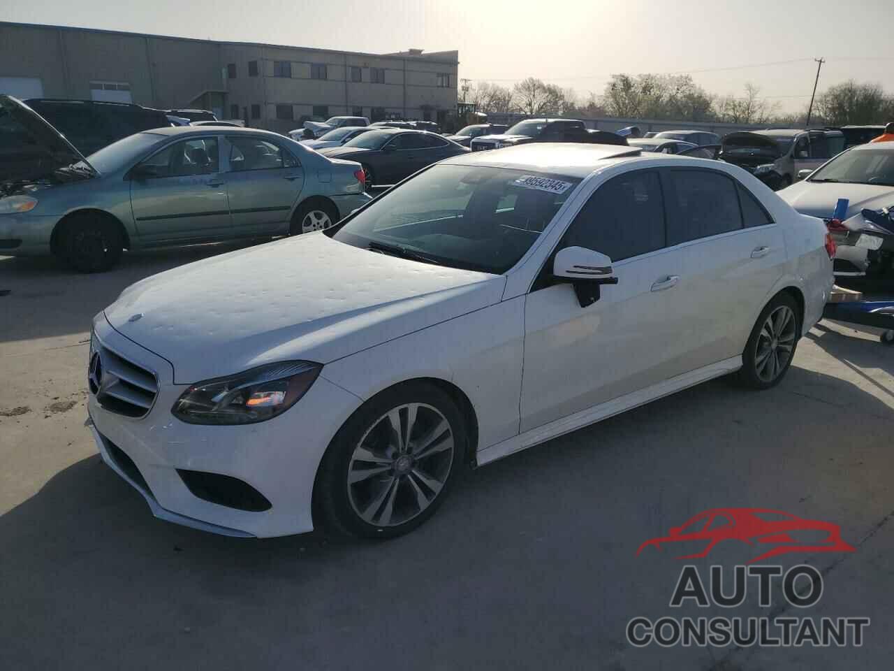 MERCEDES-BENZ E-CLASS 2014 - WDDHF5KB2EB012570