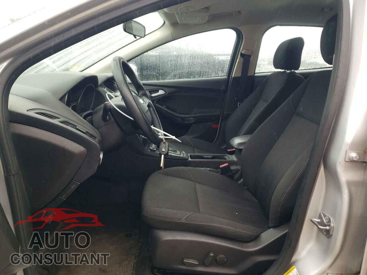 FORD FOCUS 2016 - 1FADP3F24GL236110