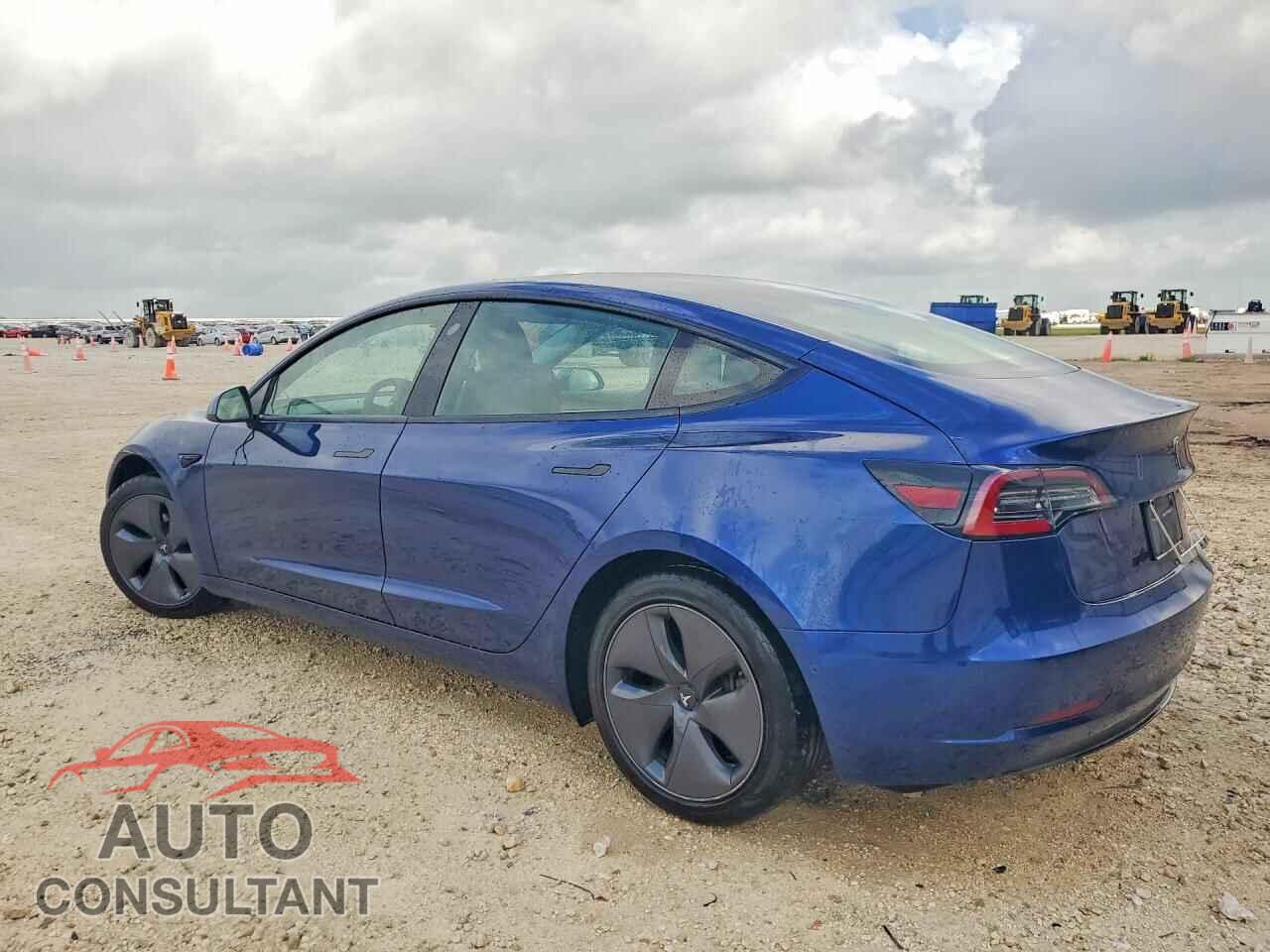 TESLA MODEL 3 2022 - 5YJ3E1EB9NF285711