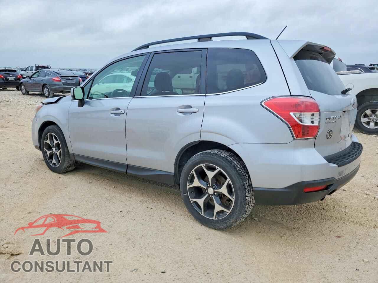 SUBARU FORESTER 2015 - JF2SJGDC7FH502132