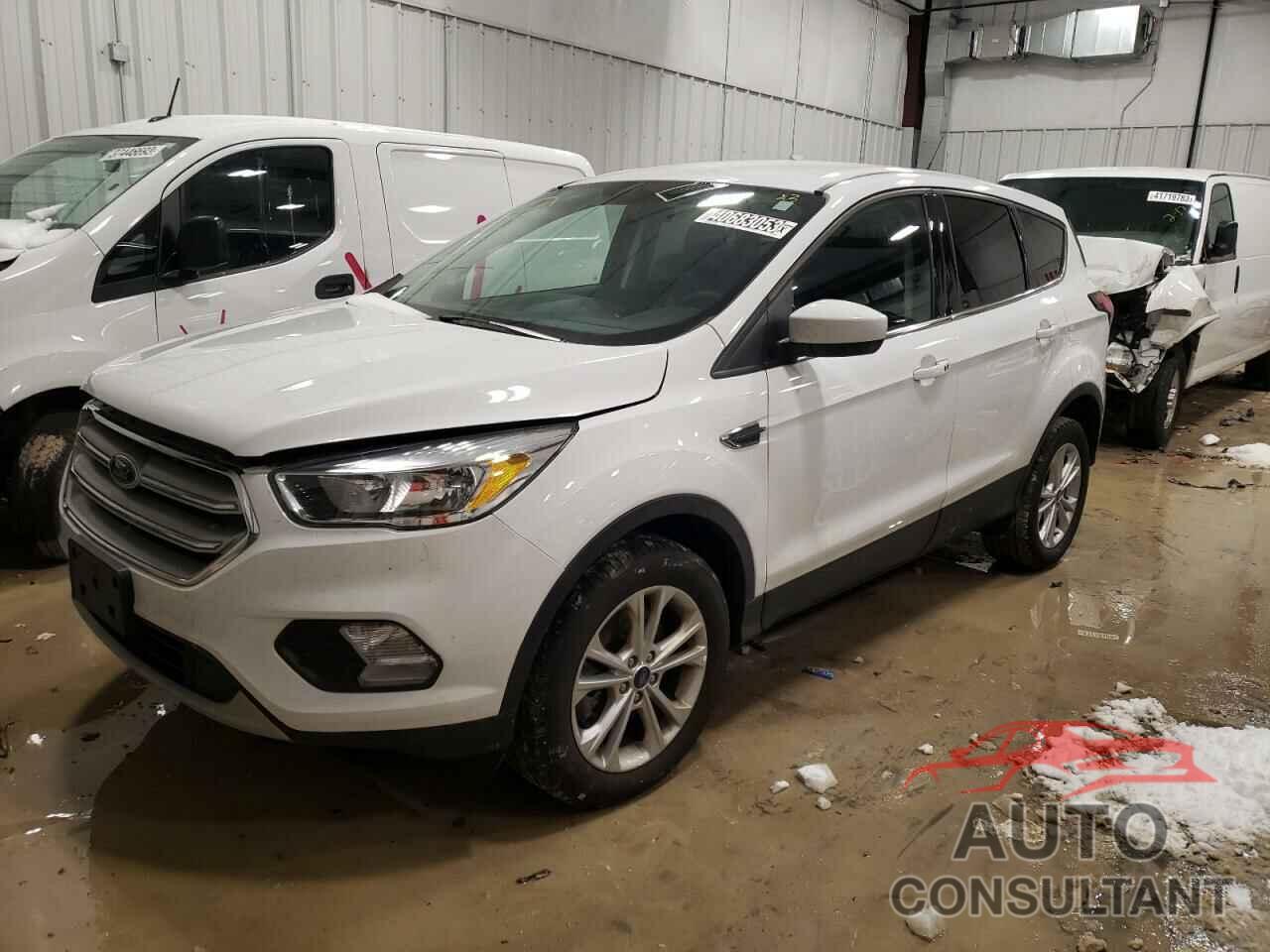 FORD ESCAPE 2019 - 1FMCU9GD2KUC34324