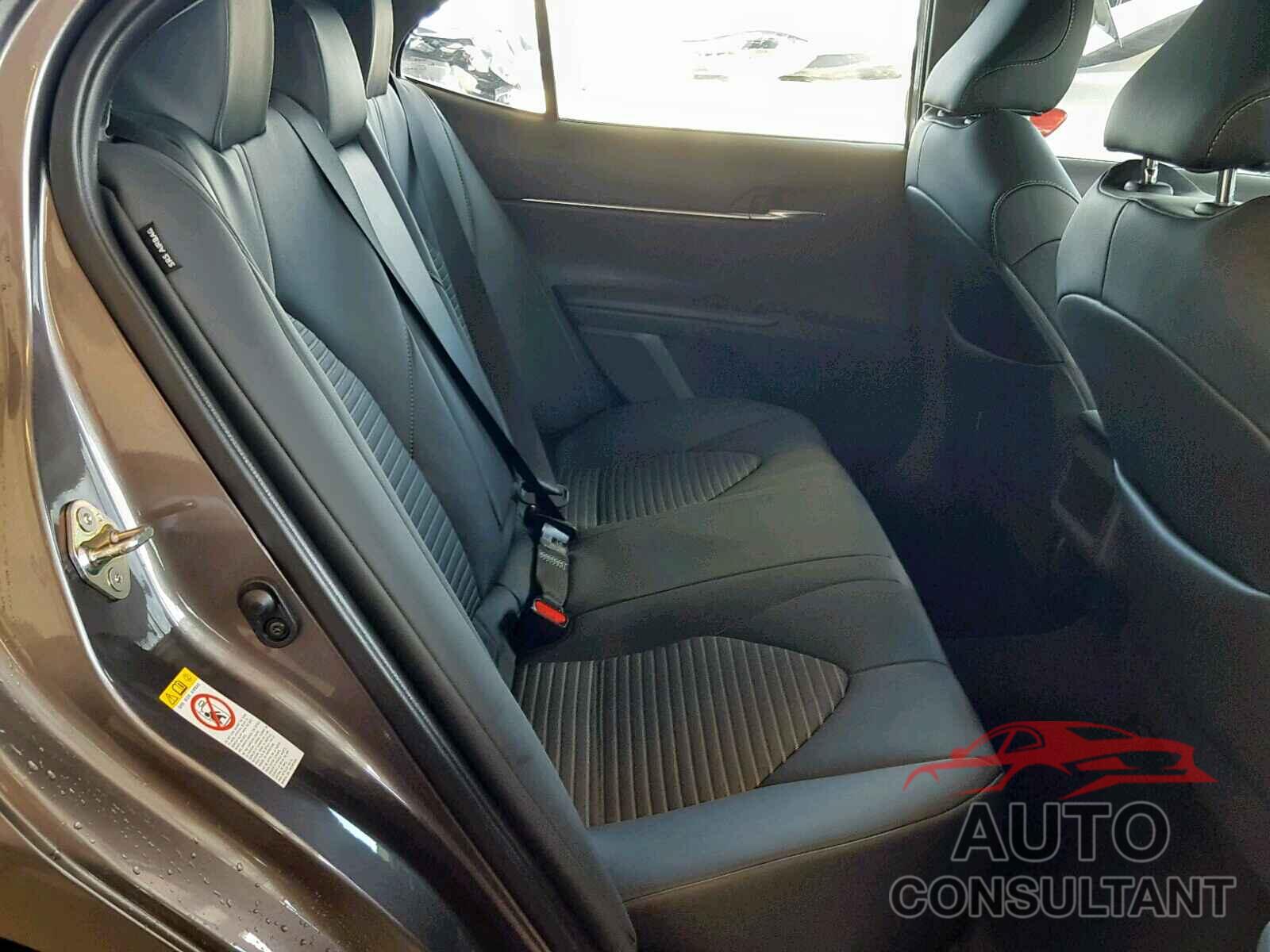 TOYOTA CAMRY 2019 - 4T1B11HK8KU766065