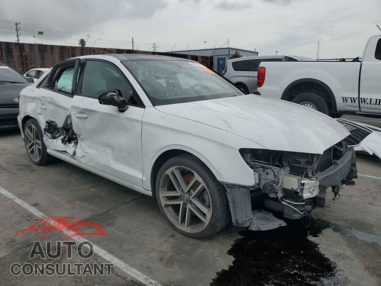 AUDI A3 2017 - WAUAUGFF0H1027196