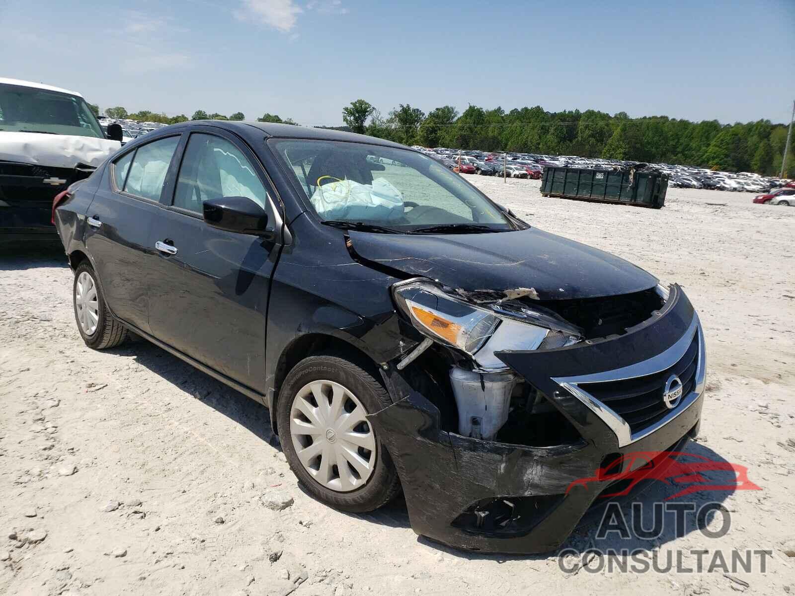 NISSAN VERSA 2019 - 3N1CN7AP0KL818386