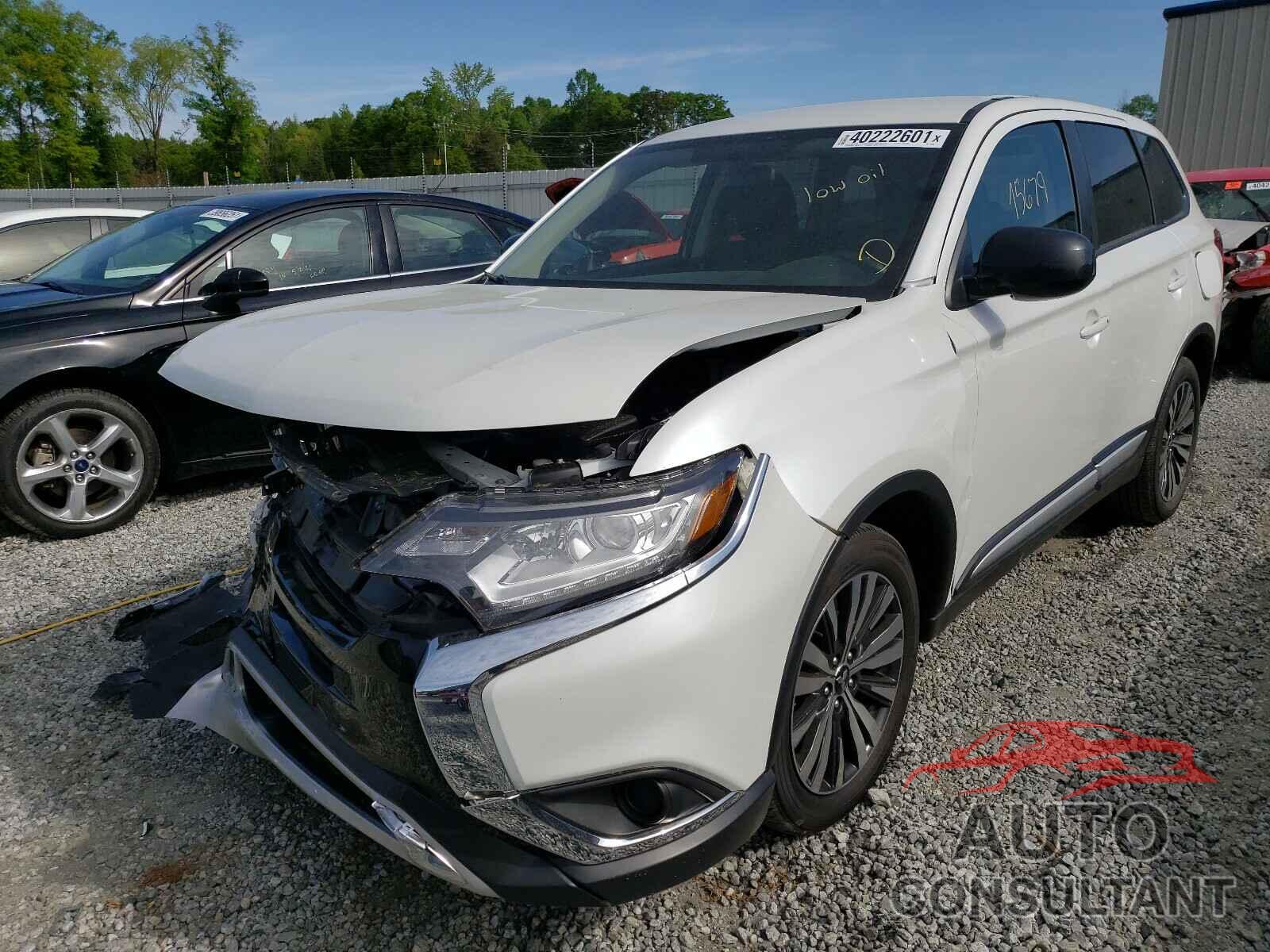 MITSUBISHI OUTLANDER 2020 - JA4AD2A36LZ010488