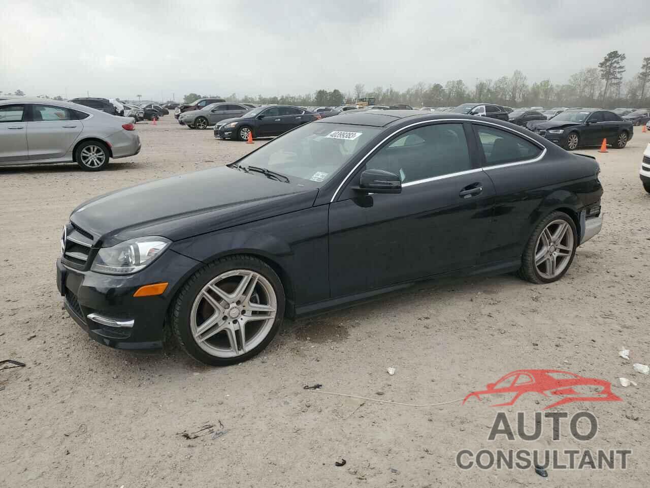 MERCEDES-BENZ C-CLASS 2015 - WDDGJ4HB8FG385788