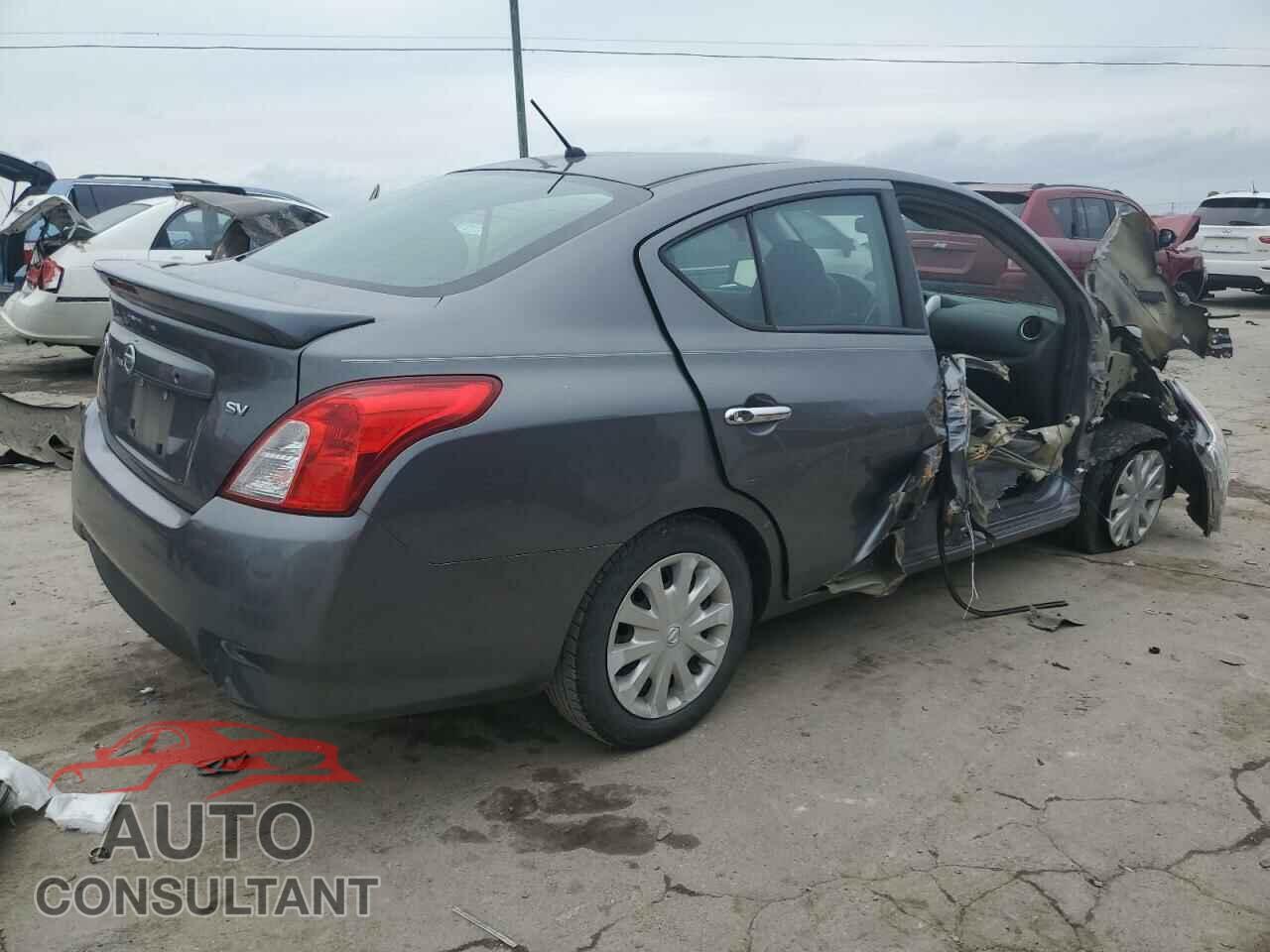 NISSAN VERSA 2019 - 3N1CN7AP3KL840172
