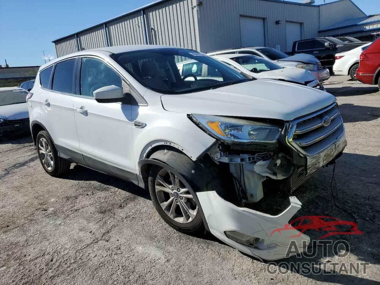 FORD ESCAPE 2017 - 1FMCU0G98HUB31036