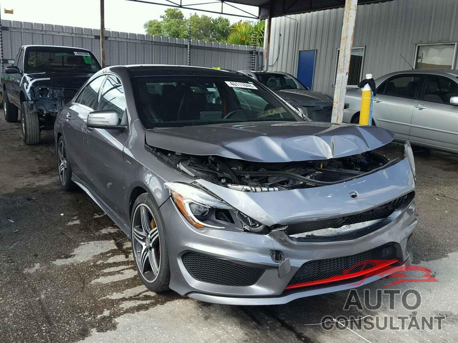 MERCEDES-BENZ CLA 250 2015 - WDDSJ4EB4FN174999