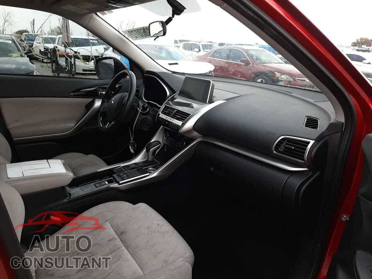 MITSUBISHI ECLIPSE 2019 - JA4AT5AA0KZ015574