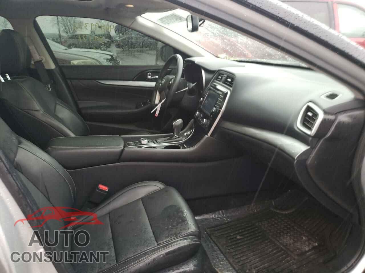 NISSAN MAXIMA 2017 - 1N4AA6AP1HC430720