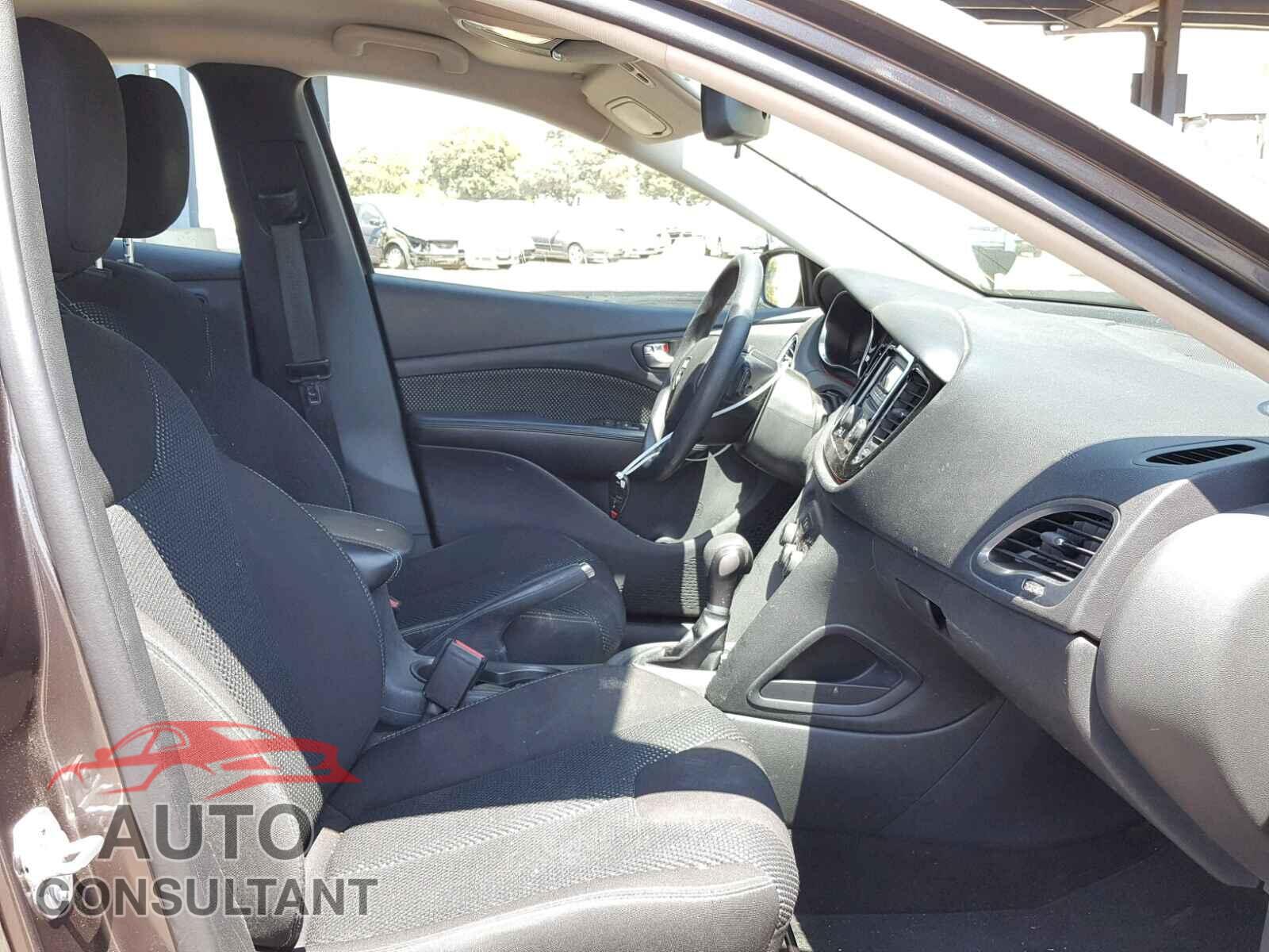 DODGE DART 2015 - 1C3CDFBB4FD336985
