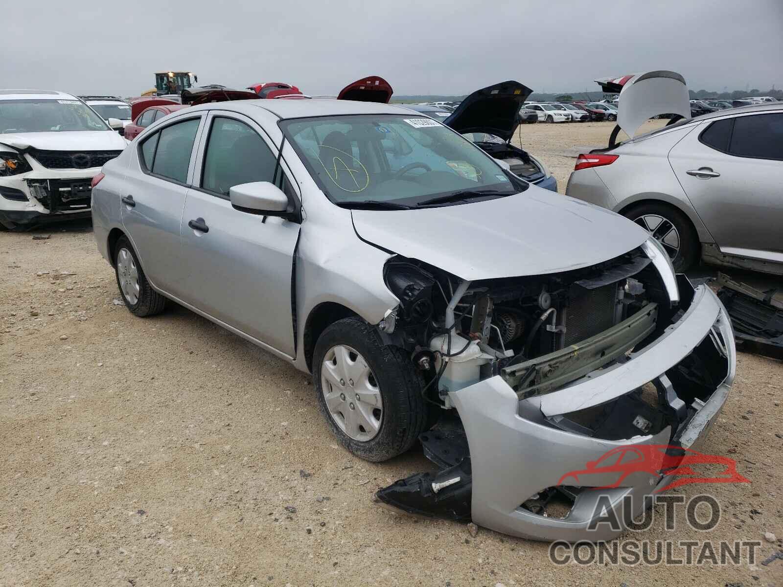 NISSAN VERSA 2016 - 3N1CN7AP5GL876338