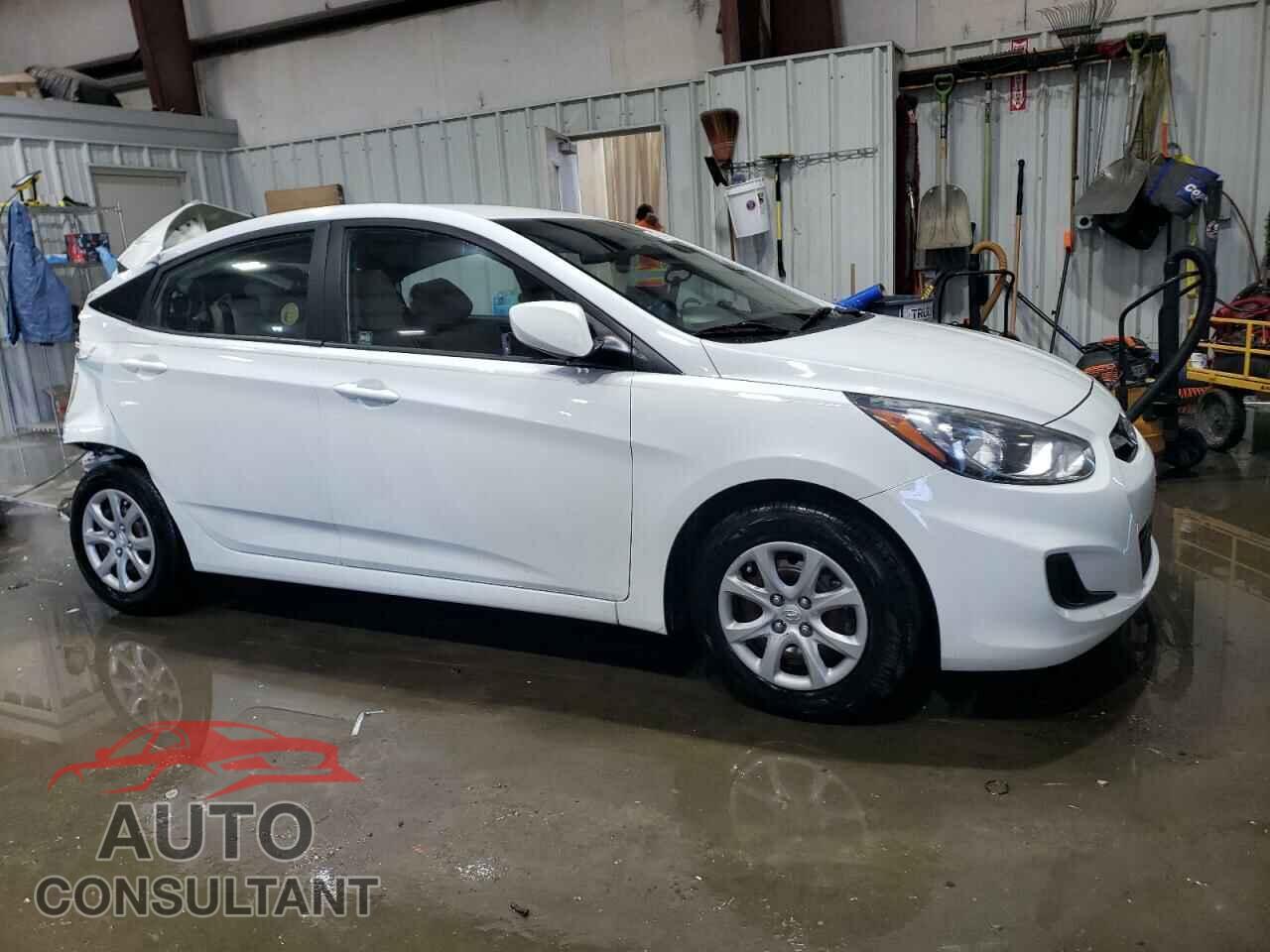 HYUNDAI ACCENT 2013 - KMHCT4AE3DU580053
