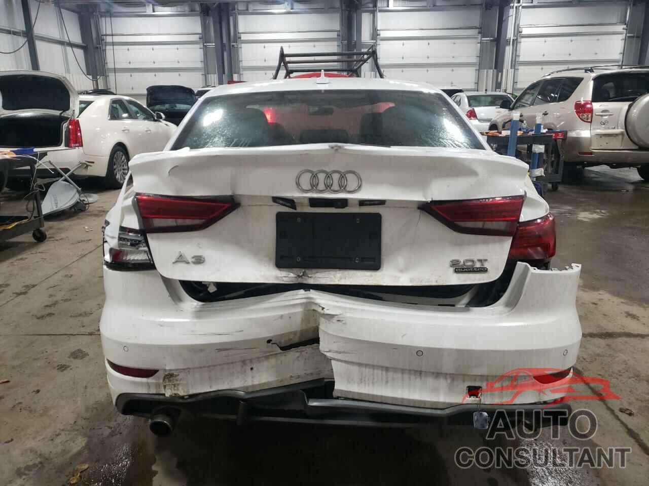 AUDI A3 2018 - WAUJ8GFF9J1069070