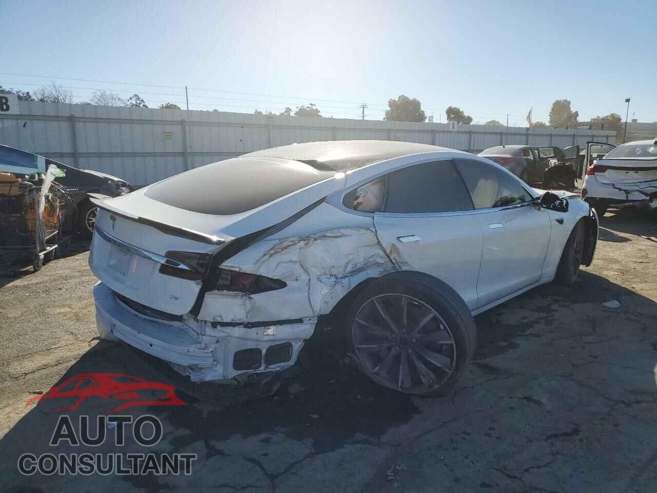 TESLA MODEL S 2017 - 5YJSA1E11HF189073