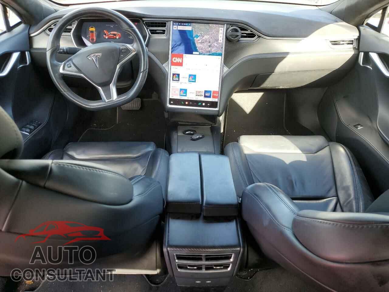 TESLA MODEL S 2017 - 5YJSA1E11HF196590