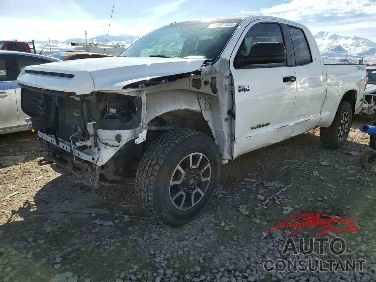 TOYOTA TUNDRA 2015 - 5TFUY5F11FX461280