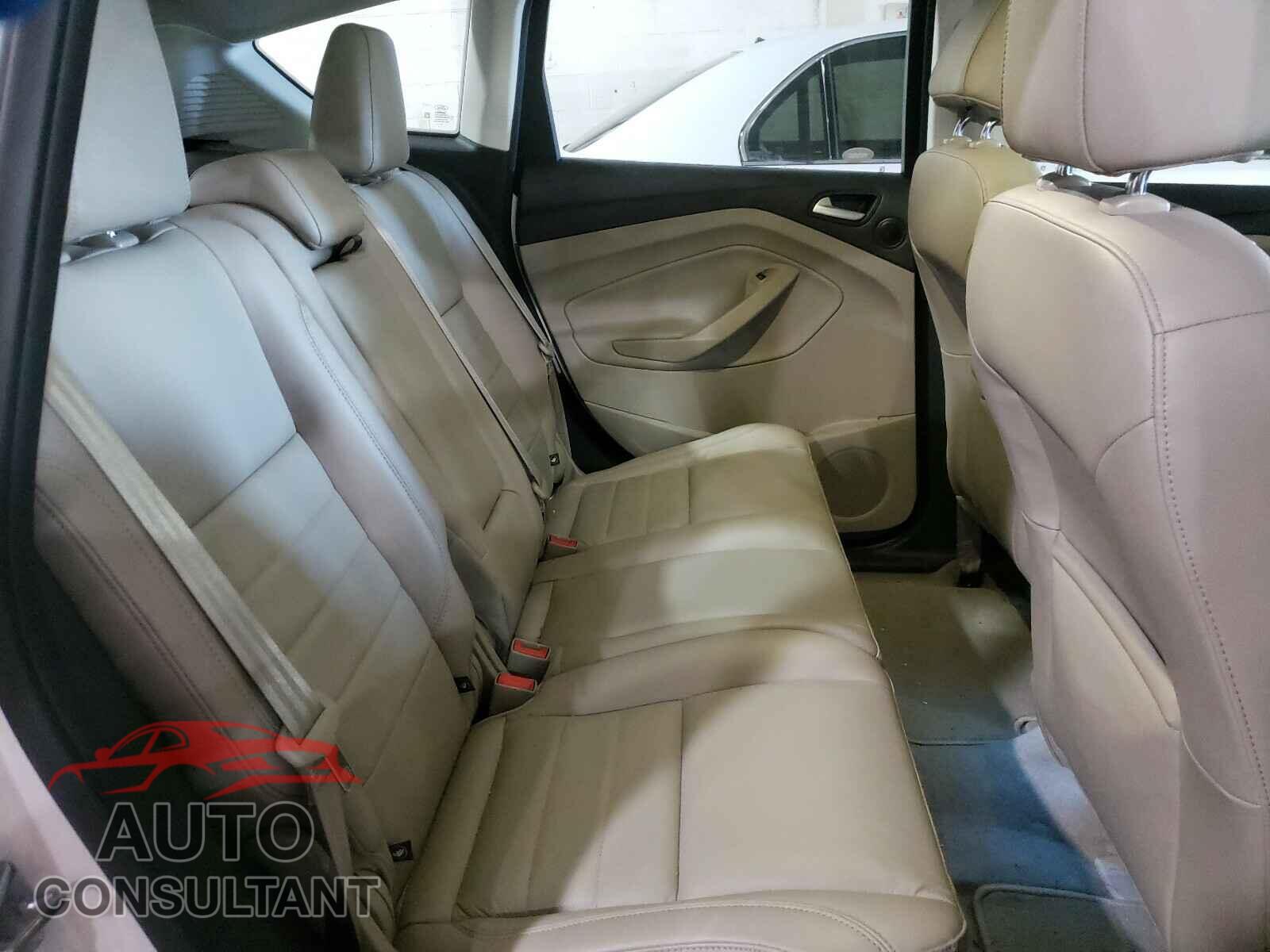 FORD CMAX 2016 - 1FADP5BU0GL106215