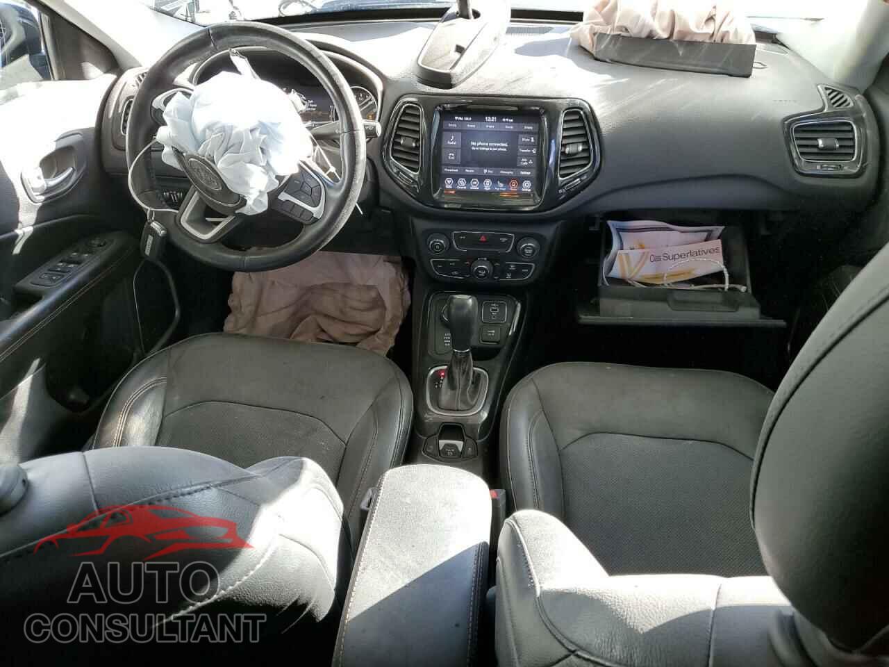 JEEP COMPASS 2020 - 3C4NJDCB7LT228429