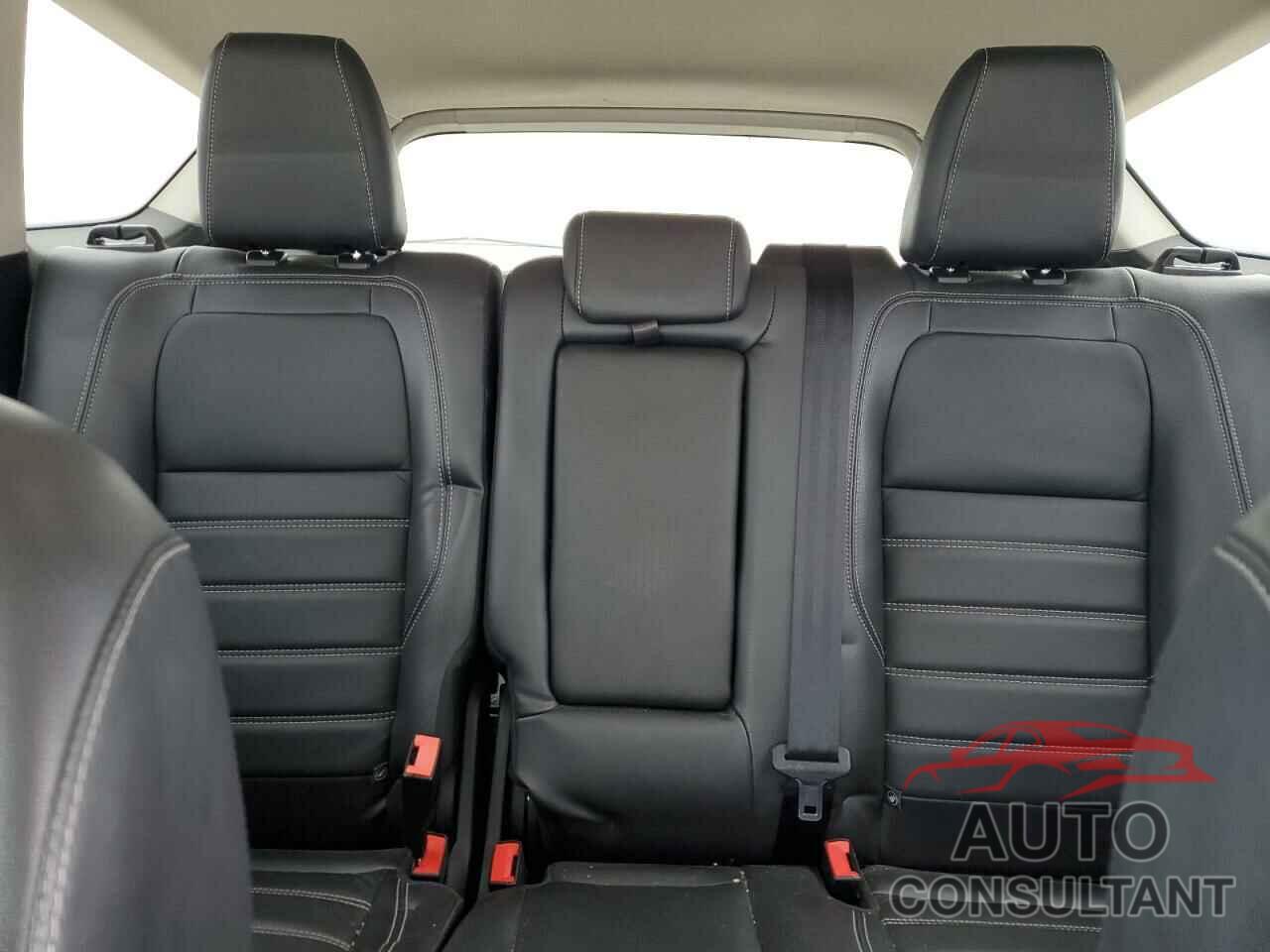 FORD ESCAPE 2019 - 1FMCU0J95KUA46820
