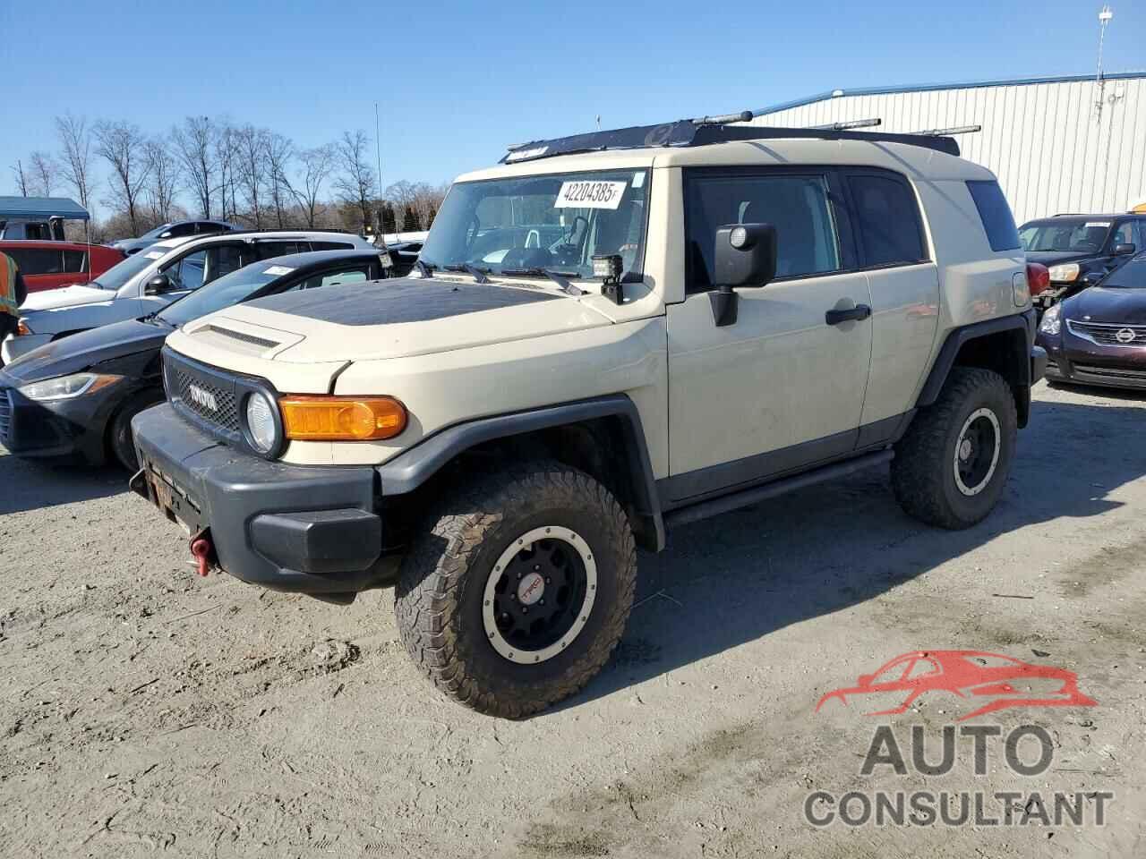 TOYOTA FJ CRUISER 2010 - JTEBU4BF0AK094131