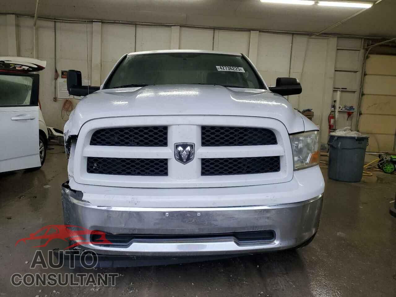 DODGE RAM 1500 2012 - 1C6RD7FT0CS270366