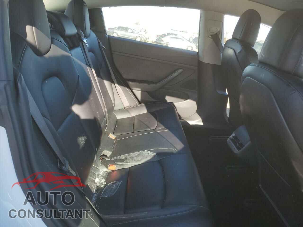 TESLA MODEL 3 2018 - 5YJ3E1EA2JF046731