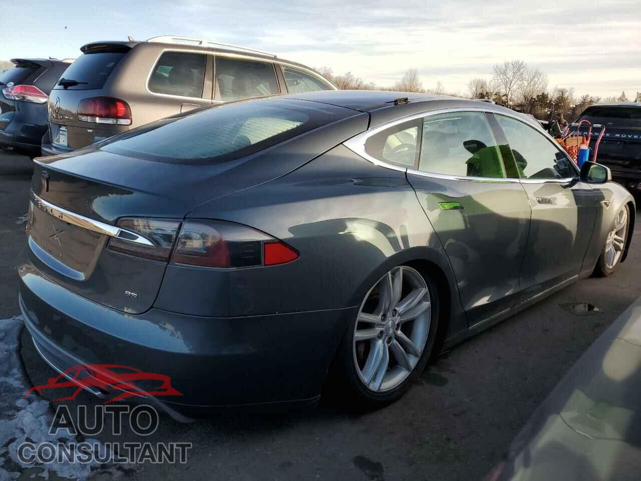 TESLA MODEL S 2013 - 5YJSA1CNXDFP03440