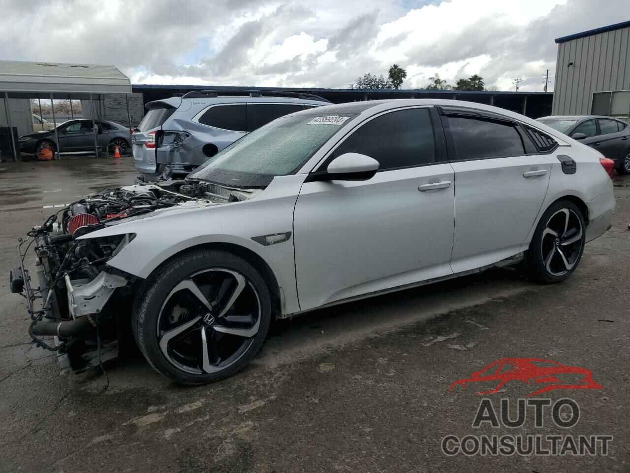 HONDA ACCORD 2018 - 1HGCV1F34JA009836
