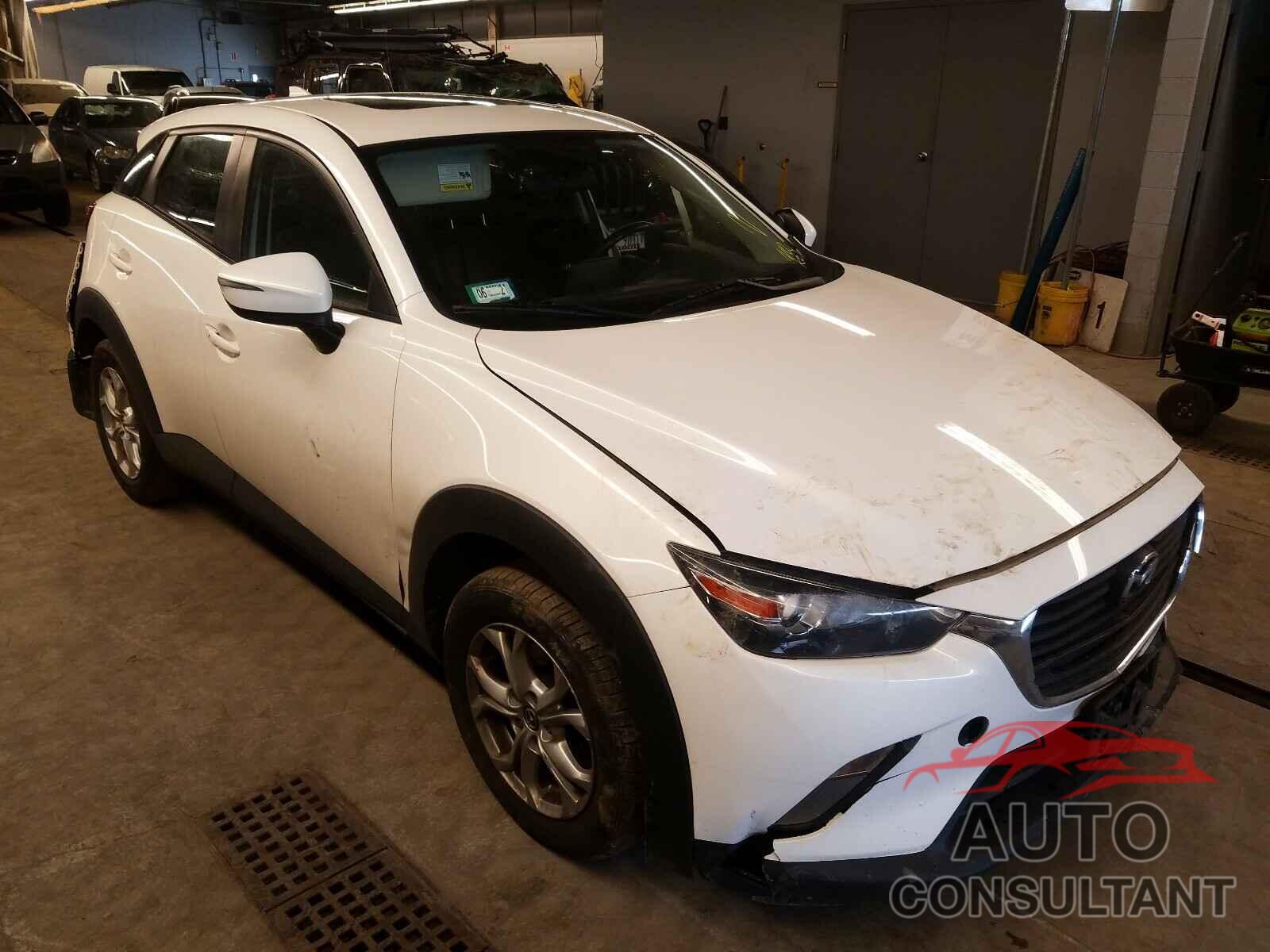 MAZDA CX-3 2016 - JM1DKBC7XG0116591