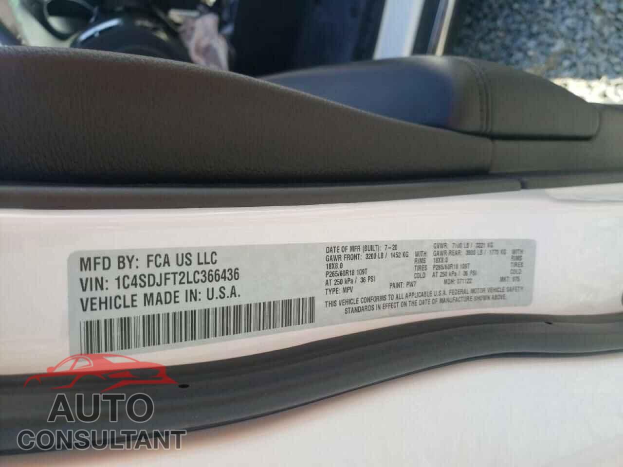 DODGE DURANGO 2020 - 1C4SDJFT2LC366436
