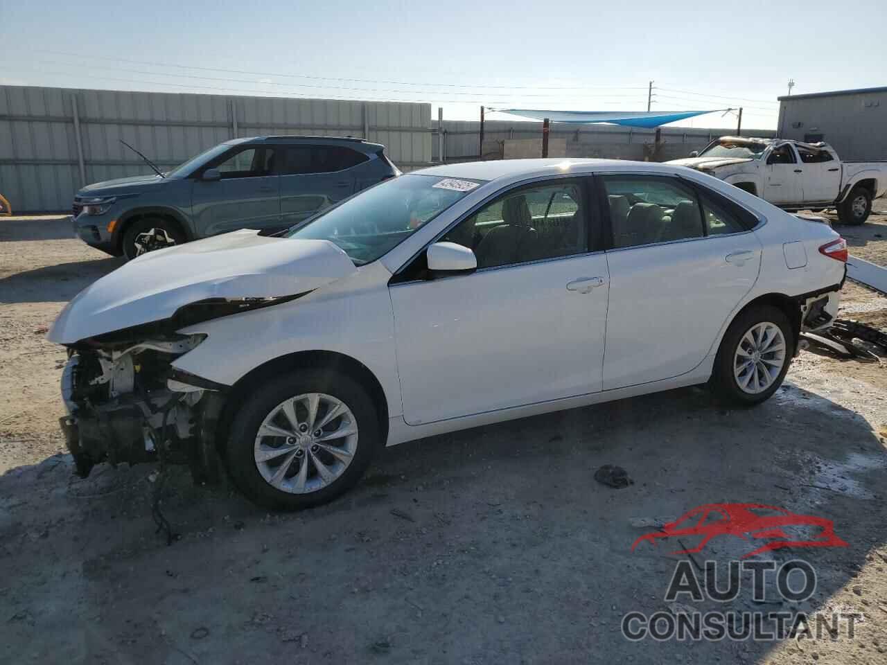 TOYOTA CAMRY 2016 - 4T1BF1FK0GU999255