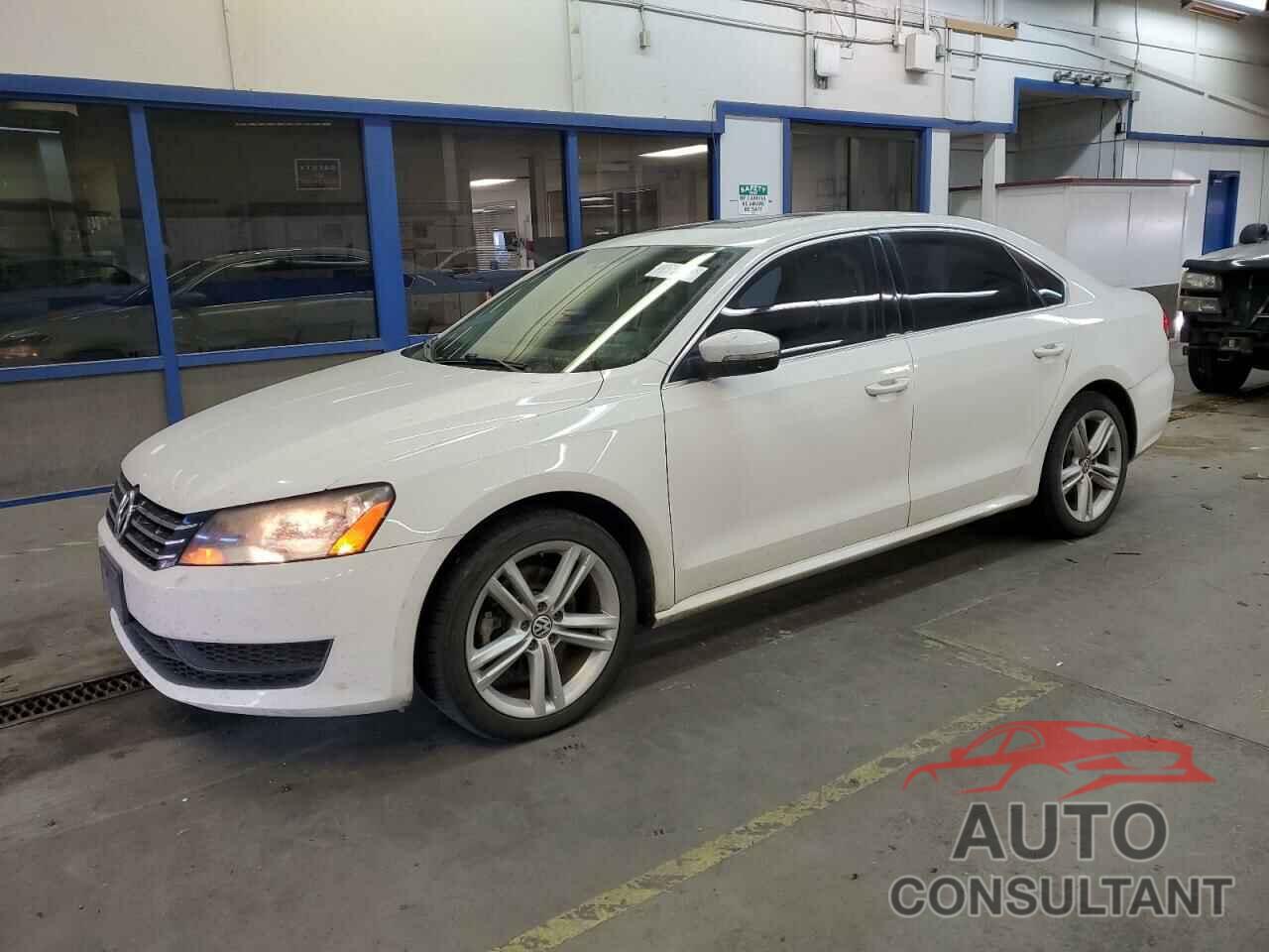 VOLKSWAGEN PASSAT 2015 - 1VWBV7A33FC074867