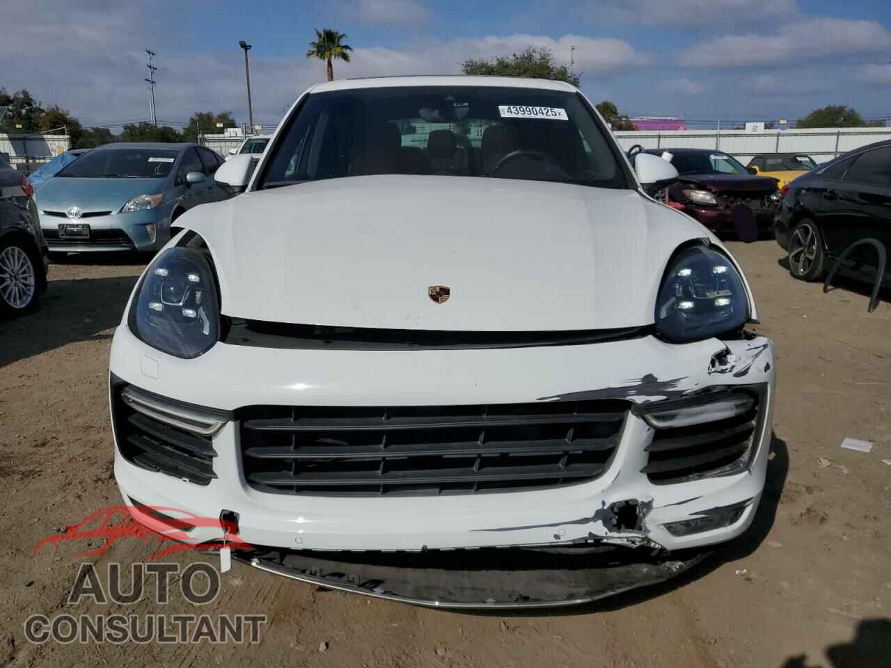 PORSCHE CAYENNE 2015 - WP1AC2A21FLA80938