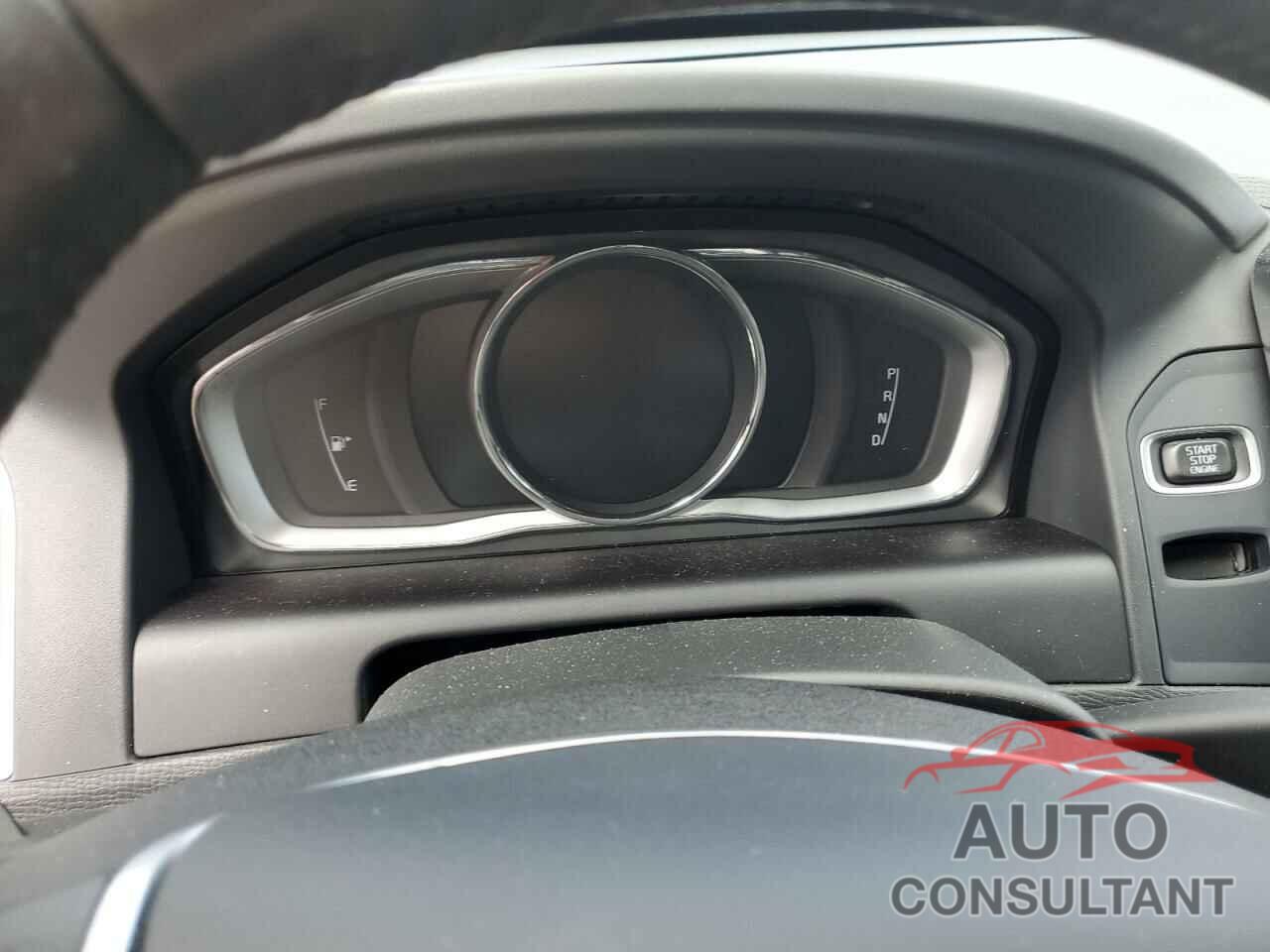 VOLVO XC60 2017 - YV449MRRXH2042236