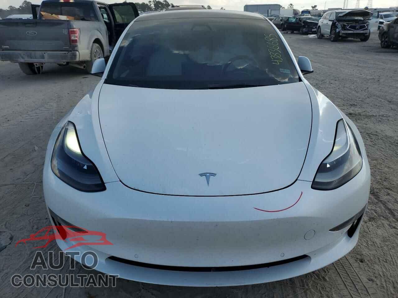 TESLA MODEL 3 2022 - 5YJ3E1EB5NF114065