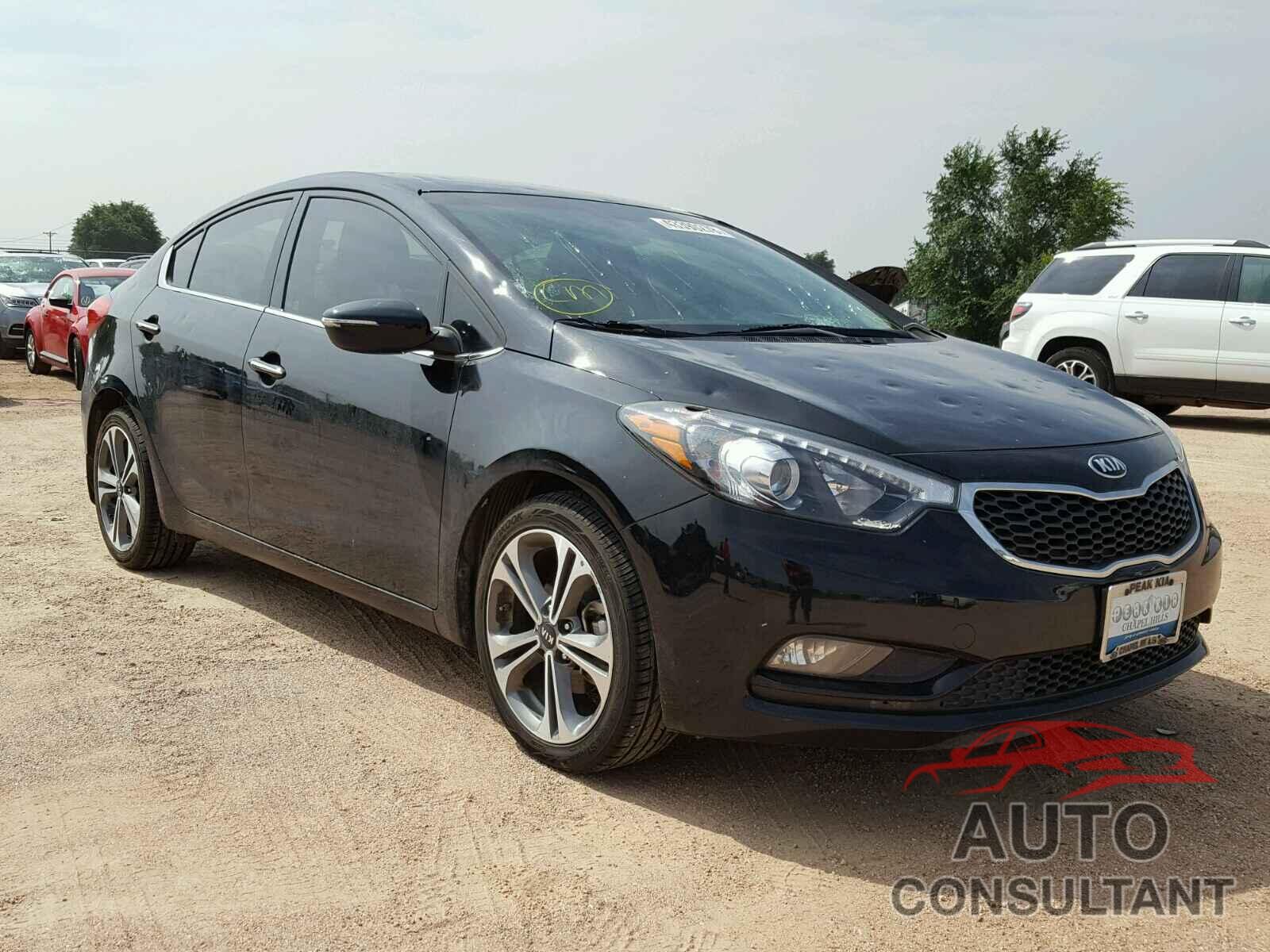KIA FORTE 2016 - KNAFX4A88G5556892