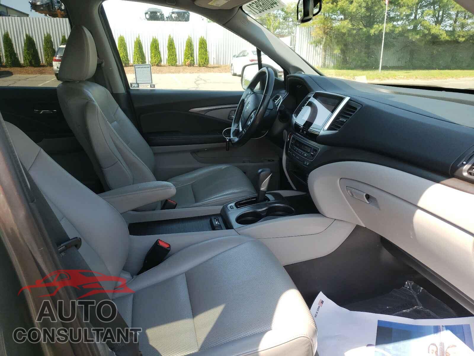 HONDA RIDGELINE 2017 - 5FPYK2F67HB011067