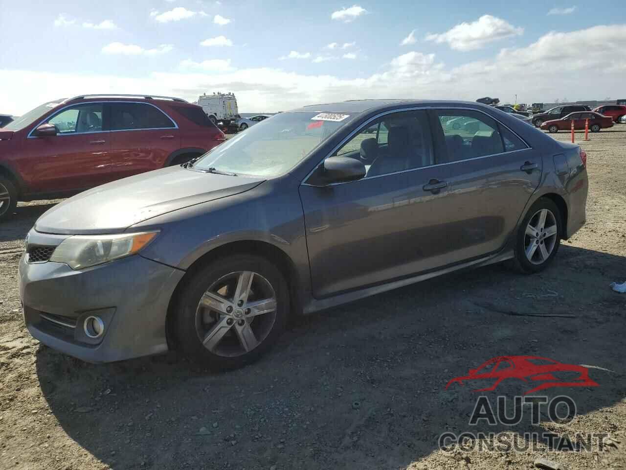 TOYOTA CAMRY 2013 - 4T1BF1FK8DU710604